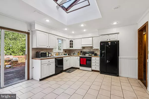 Phillipsburg, NJ 08865,105 CANTERBURY RD