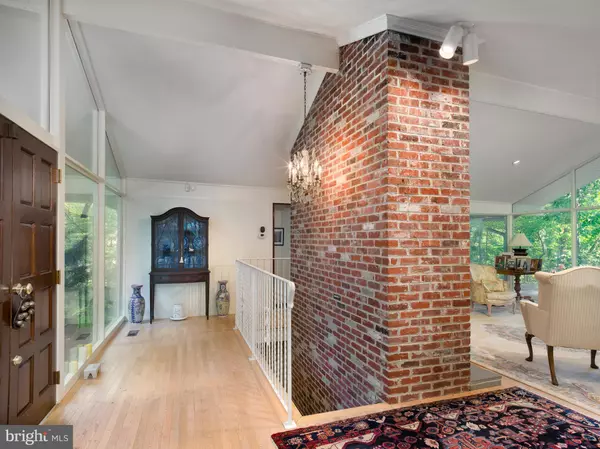 Newtown Square, PA 19073,310 JEFFREY LN
