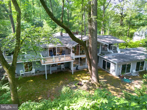 310 JEFFREY LN, Newtown Square, PA 19073
