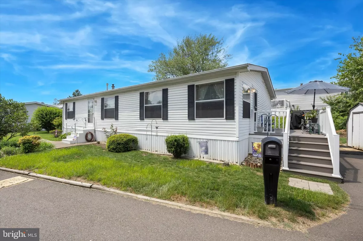 Feasterville Trevose, PA 19053,3452 ASTER AVE