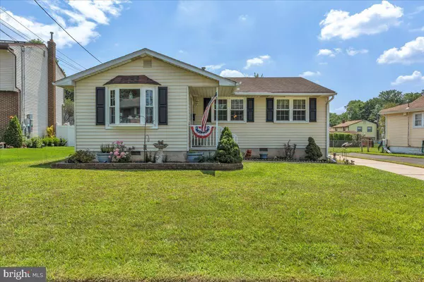 550 LINCOLN AVE, Bellmawr, NJ 08031