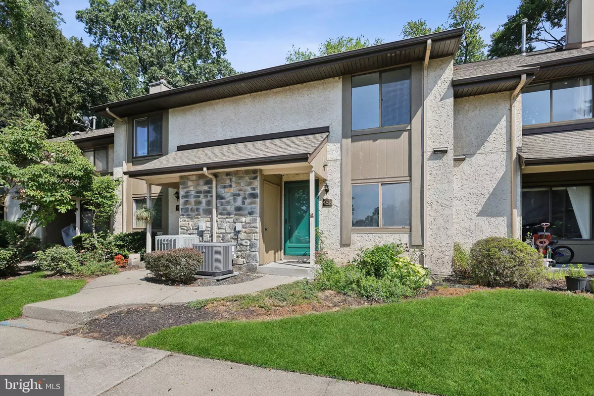 Plainsboro, NJ 08536,182 HAMPSHIRE DR