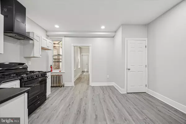 Philadelphia, PA 19140,1723 W BUTLER ST