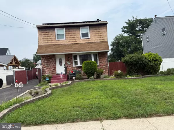 2232 42ND ST, Pennsauken, NJ 08110