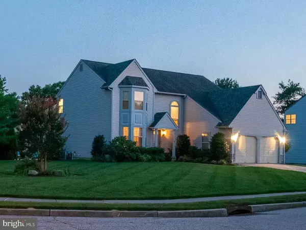 Voorhees, NJ 08043,10 FARMHOUSE LN
