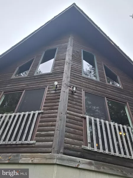 104 PINE TOP TRL, Oakland, MD 21550
