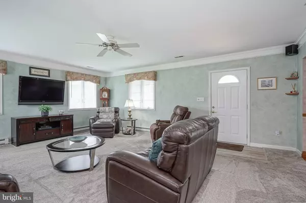 Mantua, NJ 08051,119 MONROE AVE