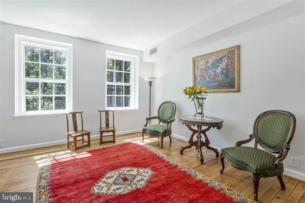 Washington, DC 20016,3420 39TH ST NW #C705