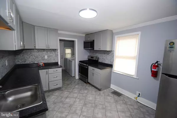 Burlington, NJ 08016,416 LAWRENCE ST