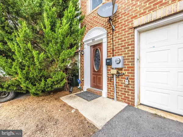 522 PAPA CT, Hagerstown, MD 21740
