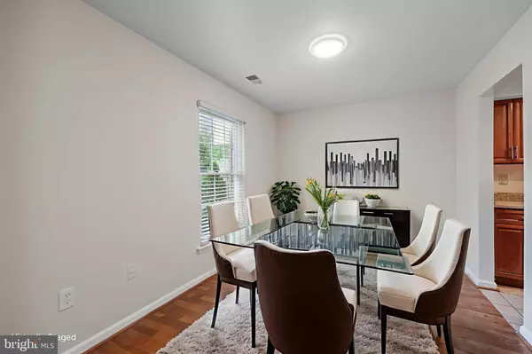 Herndon, VA 20170,2115 MONAGHAN DR