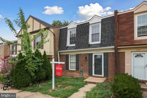 2115 MONAGHAN DR, Herndon, VA 20170