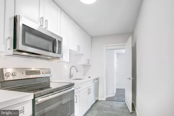 Washington, DC 20032,257 NEWCOMB ST SE #3