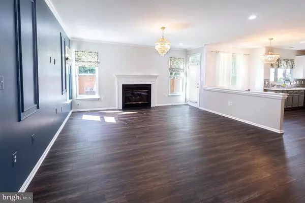 Herndon, VA 20171,12901 CEDAR GLEN LN