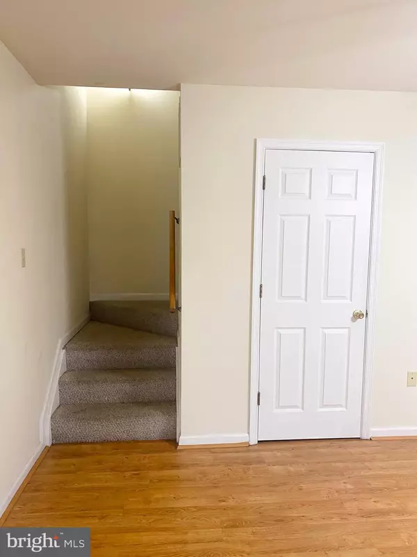 Charlottesville, VA 22901,988 TOWNE LN