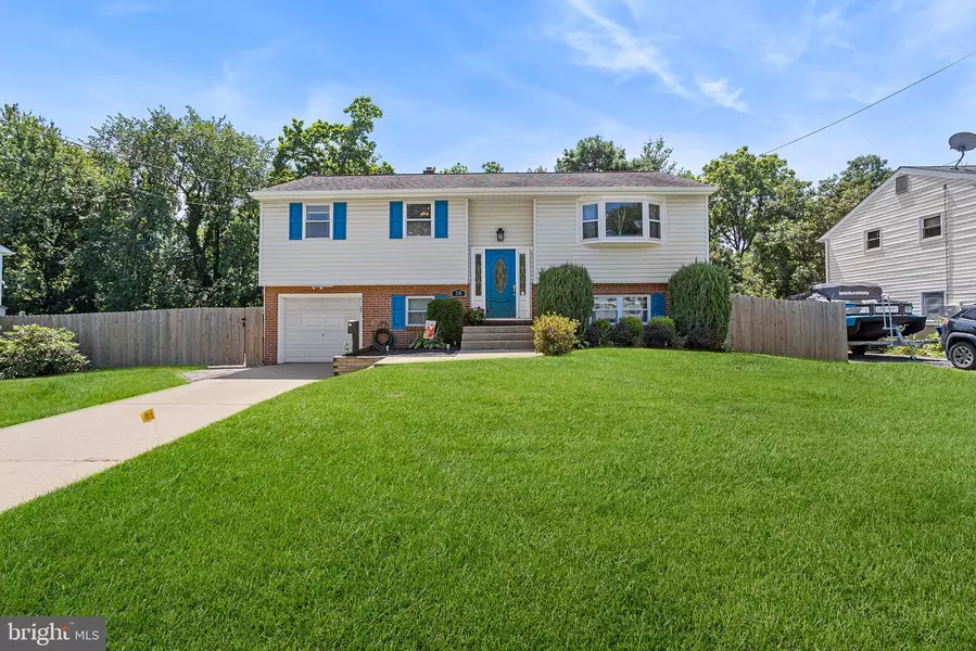 118 CAMBRIDGE AVE, Marlton, NJ 08053