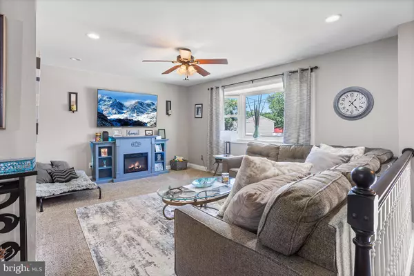 Marlton, NJ 08053,118 CAMBRIDGE AVE