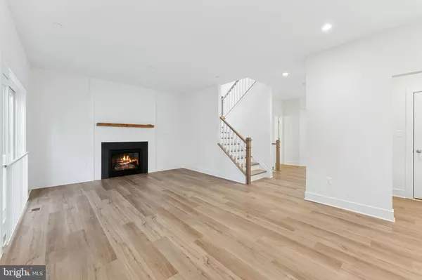 Severna Park, MD 21146,110 OVERLEA DR E