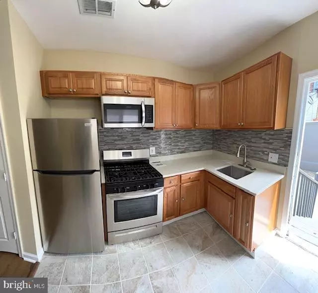 2117 S 22ND ST, Philadelphia, PA 19145