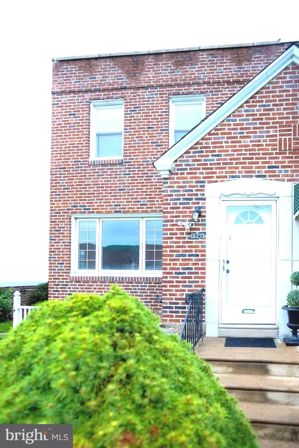 Philadelphia, PA 19111,829 DISSTON ST