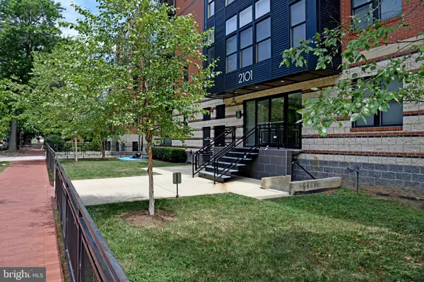 Washington, DC 20001,2101 11TH ST NW #504