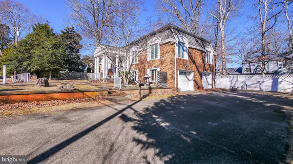 Linwood, NJ 08221,102 W MORRIS AVE