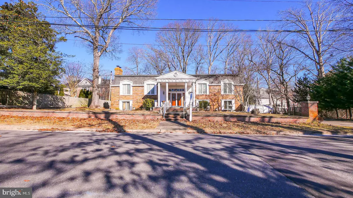 Linwood, NJ 08221,102 W MORRIS AVE