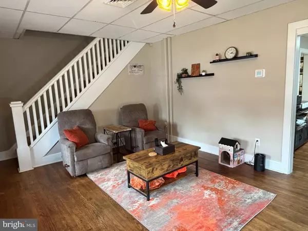 Palmyra, PA 17078,222 N LINCOLN ST