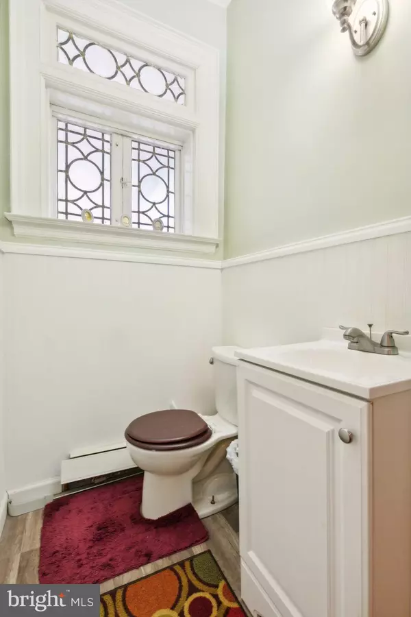 Norristown, PA 19401,924 W MAIN ST