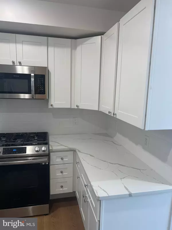 Washington, DC 20002,1100 BLADENSBURG RD NE #202