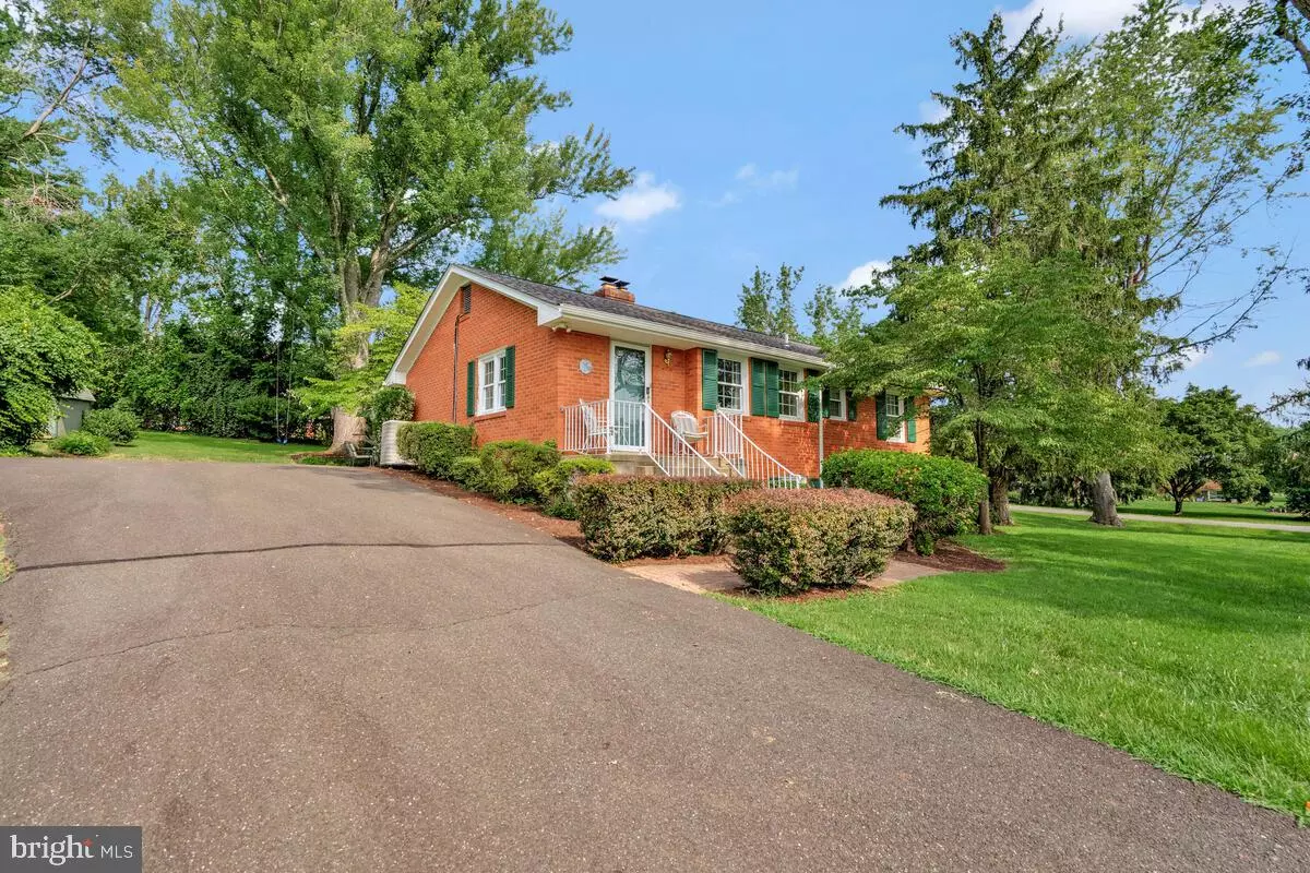 Warrenton, VA 20187,6430 CANNON DR