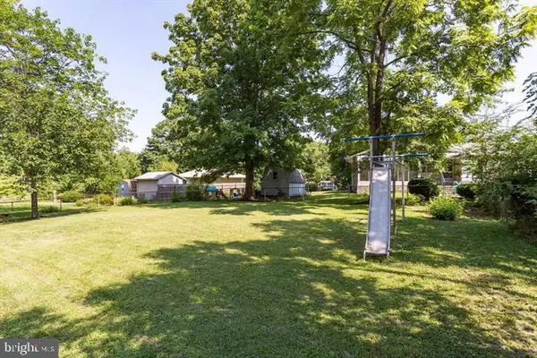 Fredericksburg, VA 22401,305 STONEWALL DR