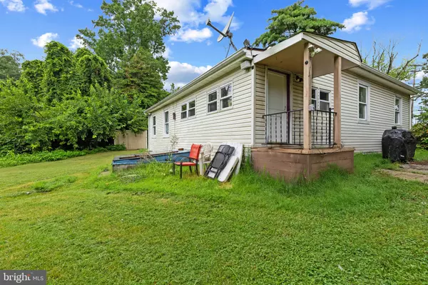 Curtis Bay, MD 21226,8002 FORT SMALLWOOD RD