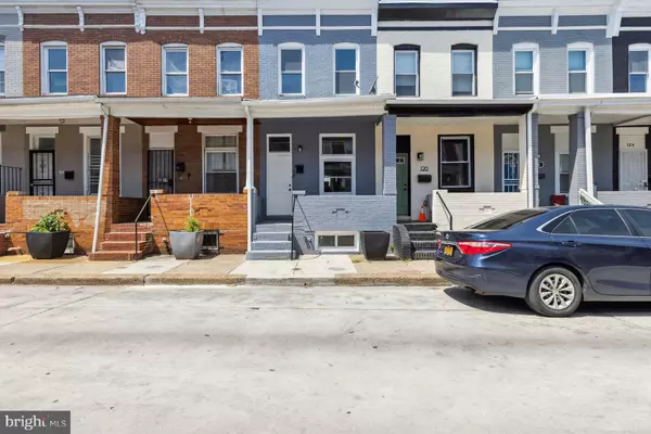 Baltimore, MD 21205,718 N CURLEY ST