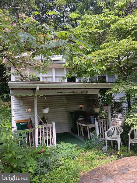 1000 MILL RD, Mechanicsburg, PA 17050