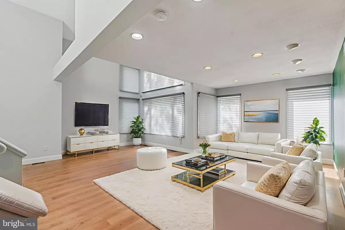 Princeton, NJ 08540,520 SAYRE DR