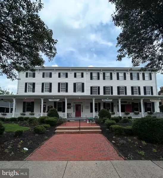 127 S STATE ST #2C, Newtown, PA 18940