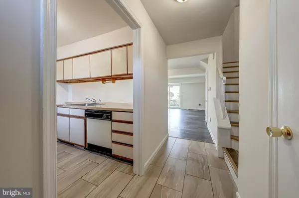 Centreville, VA 20121,14369 SAGUARO PL