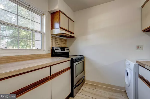 Centreville, VA 20121,14369 SAGUARO PL