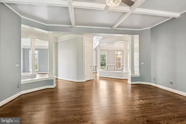 Chantilly, VA 20152,27586 PADDOCK TRAIL PL