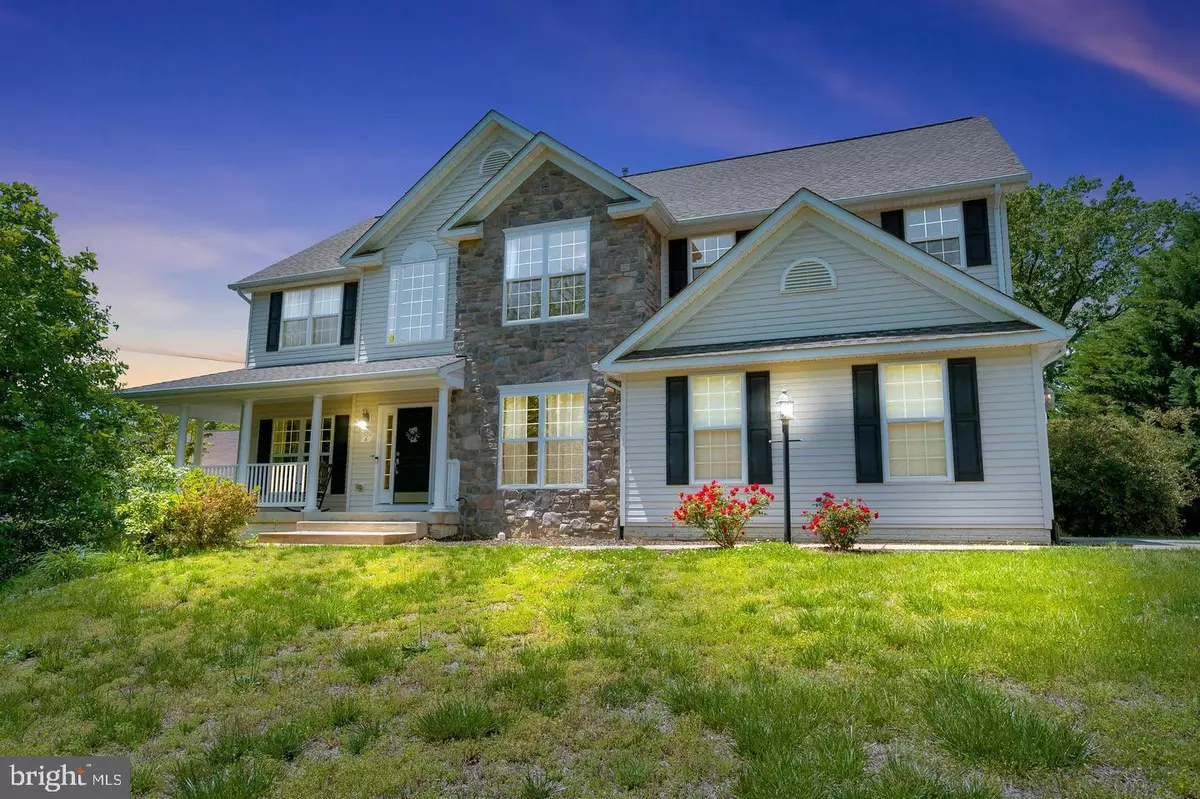 Fredericksburg, VA 22405,6 TOWERING OAKS DR
