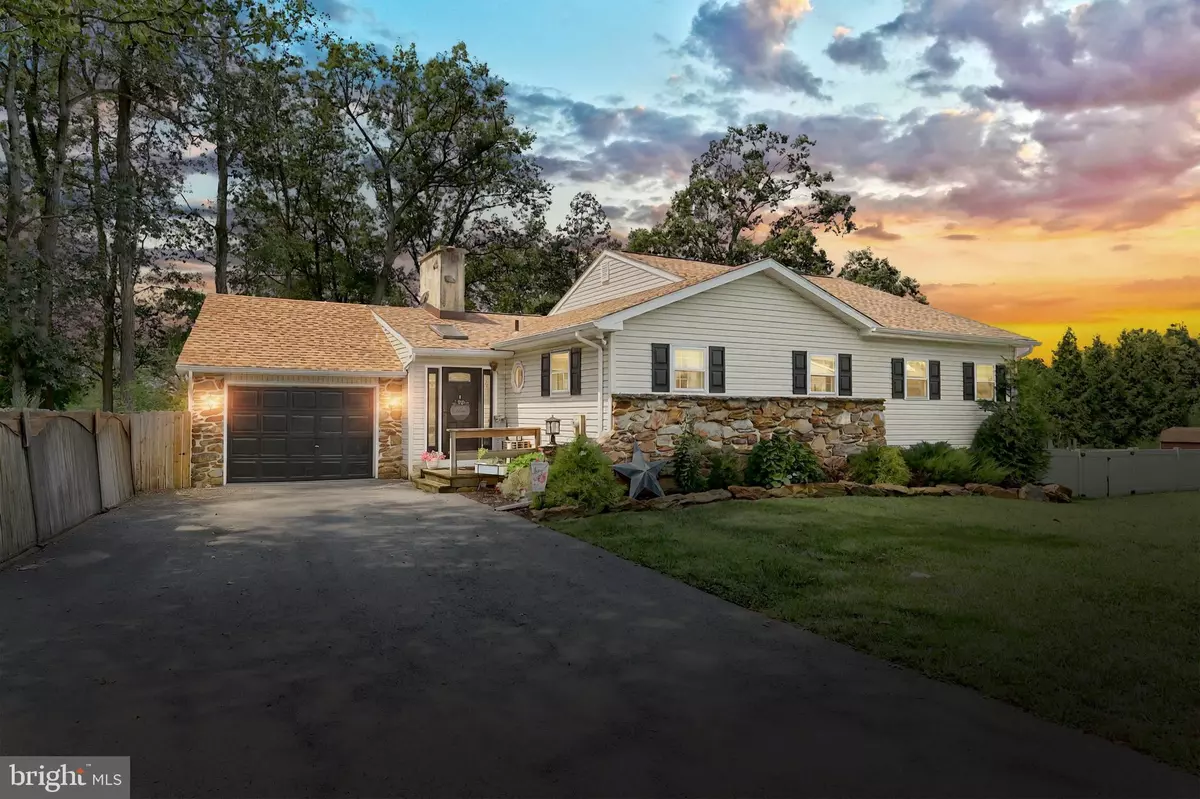 Windsor, PA 17366,60 MASSA DR
