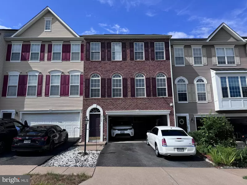 2164 ARMITAGE CT, Woodbridge, VA 22191
