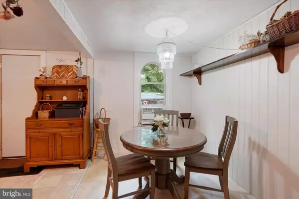 Manchester, PA 17345,1655 CONEWAGO CREEK RD