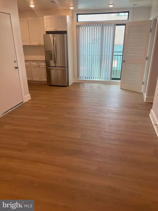 Washington, DC 20002,1100 BLADENSBURG RD NE #302