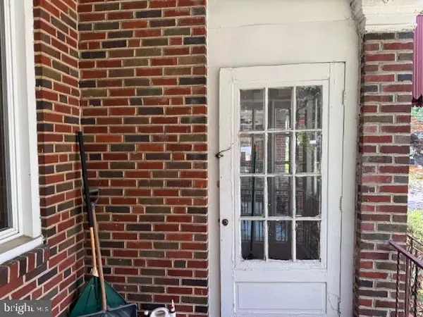 Washington, DC 20011,118 LONGFELLOW ST NW