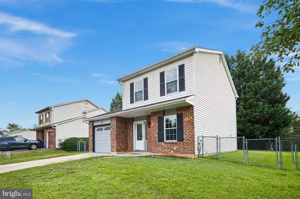Newark, DE 19702,13 IRIS LN