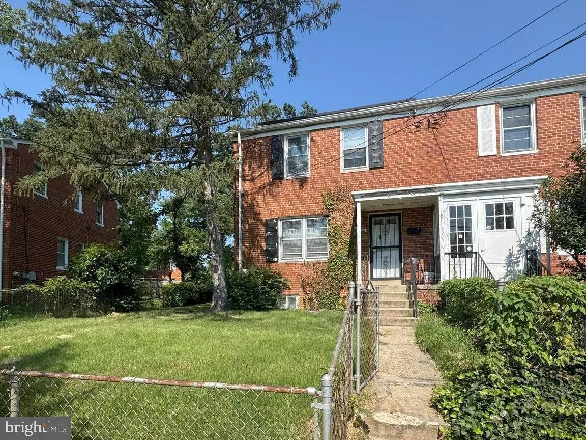 Temple Hills, MD 20748,4116 ATMORE PL
