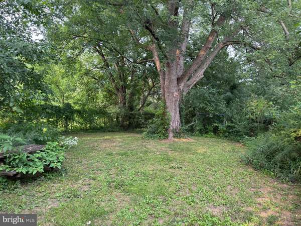 Manheim, PA 17545,1771 LEBANON RD