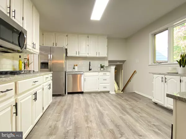 Rockville, MD 20852,11509 PARKEDGE DR